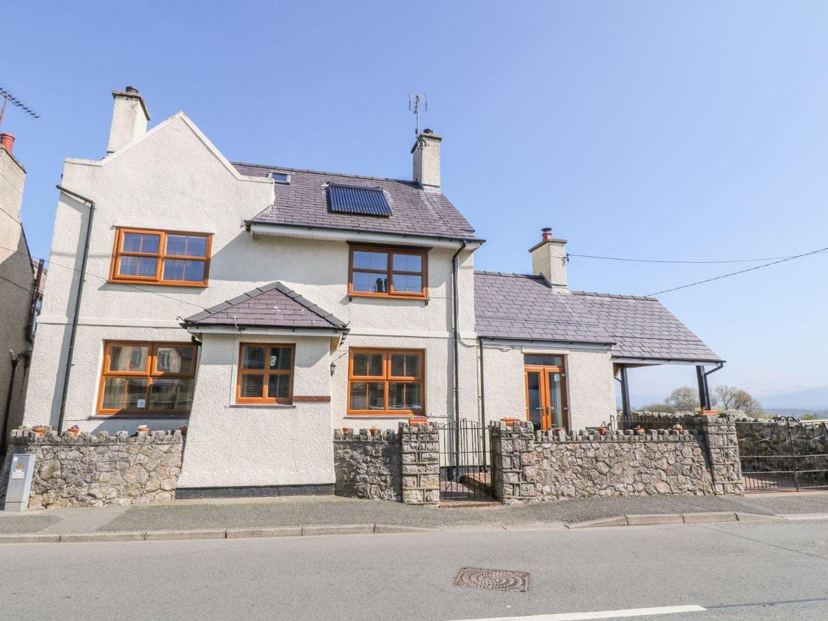 Villa Morannedd Llanfairpwllgwyngyll Exterior foto